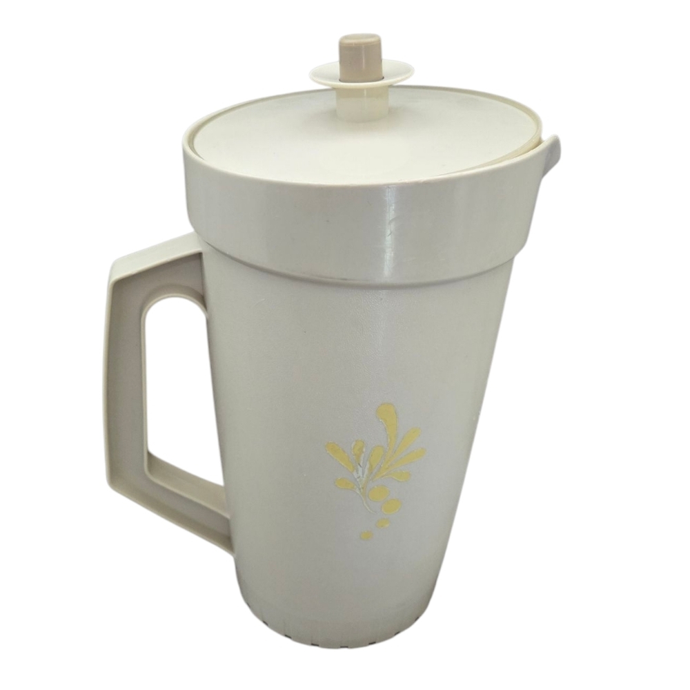 Vintage Tupperware 2 QT 9.5" Pitcher Push Button Lid Floral Design